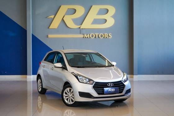 HYUNDAI HB20 1.0 COMFORT 12V FLEX 4P MANUAL HYUNDAI HB20 1.0 COMFORT 12V FLEX 4P MANUAL